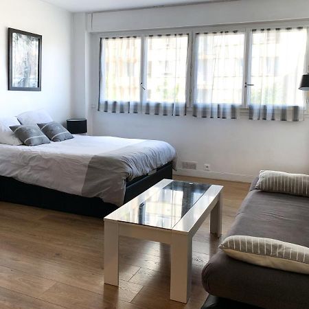 Charmant Studio Alesia Paris Exteriör bild